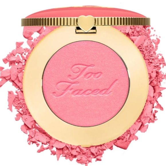 Rubor CloudD Crush Too Faced